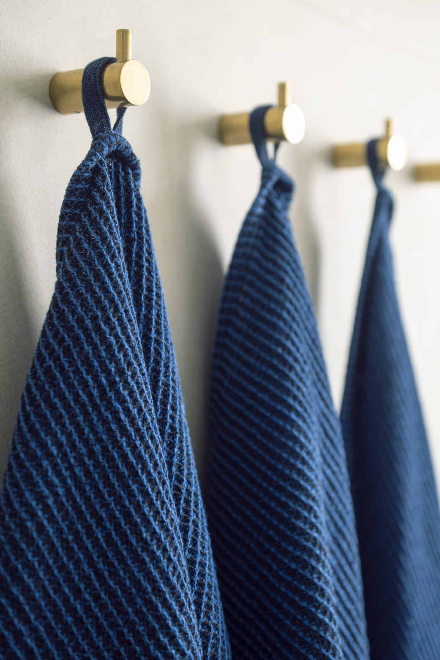 Produktbild 4 - Rento Handtuch Kenno 50×70 cm dunkelblau Produktbild-4-Rento-Handtuch-Kenno-50×70-cm-dunkelblau