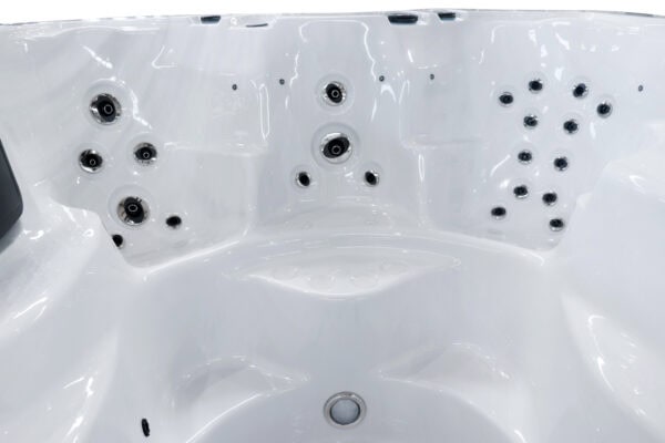 Galeriebild 4 - Hanscraft Whirlpool Swim SPA Asgard - Sterling Silver