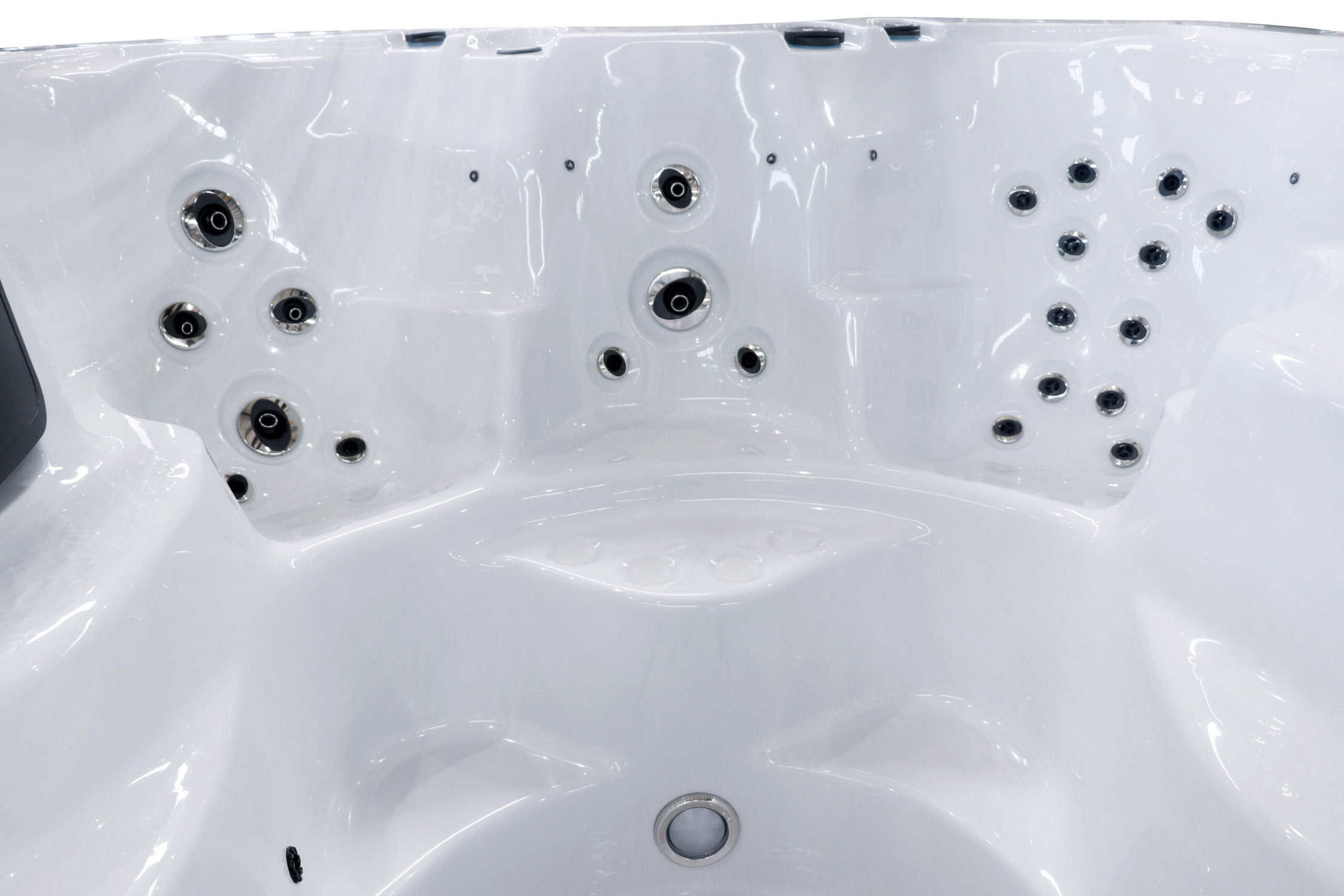 Galeriebild 4 - Hanscraft Whirlpool Swim SPA Asgard - Sterling Silver Galeriebild 4 - Hanscraft Whirlpool Swim SPA Asgard - Sterling Silver