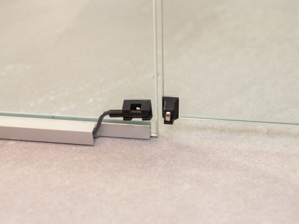 Galeriebild 2 - Harvia Türsensor für Saunasteuerungen - 6417659027717 Galeriebild 2 - Harvia Türsensor für Saunasteuerungen - 6417659027717
