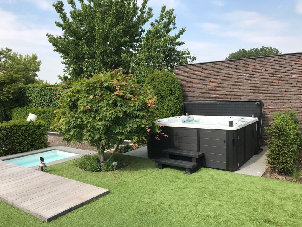 Galeriebild    Tuindeco Whirlpool Alps   