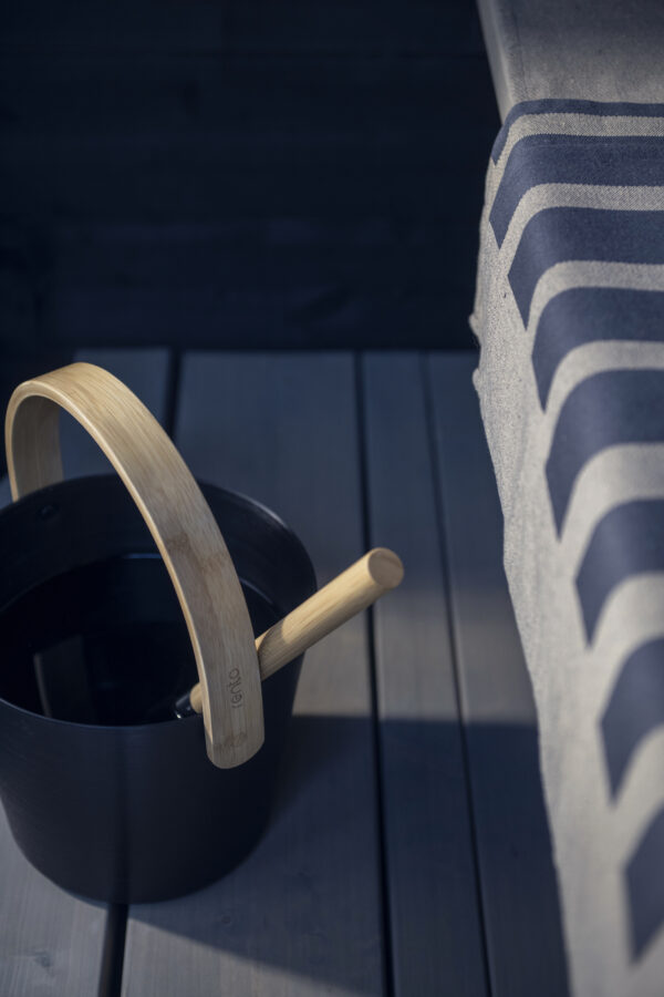 Galeriebild 2 - Rento Schöpfkelle schwarz Aluminium - 6410412182289 Galeriebild 2 - Rento Schöpfkelle schwarz Aluminium - 6410412182289